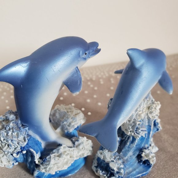 Pair of Dolphins - Picture 5 of 6